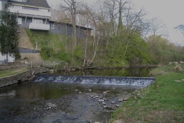 Mühlenwehr in der Wiehl